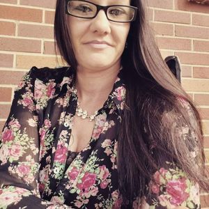 Meet your Posher, Kendra